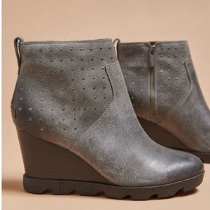 SOREL Joan Uptown Stud Booties